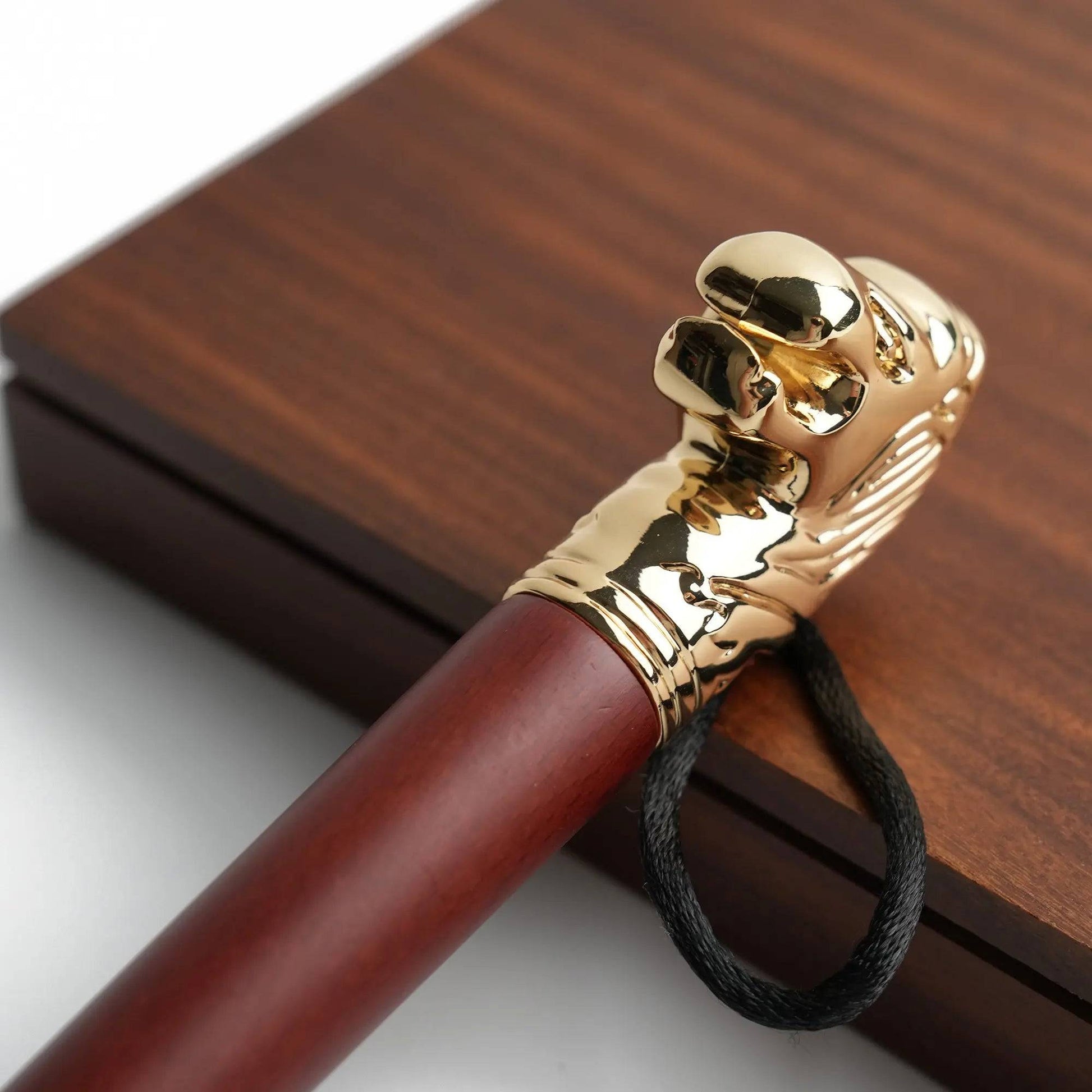 FootFitter Classic 21" Medium Shoe Horn with Wooden-Style Handle LEIZILEI